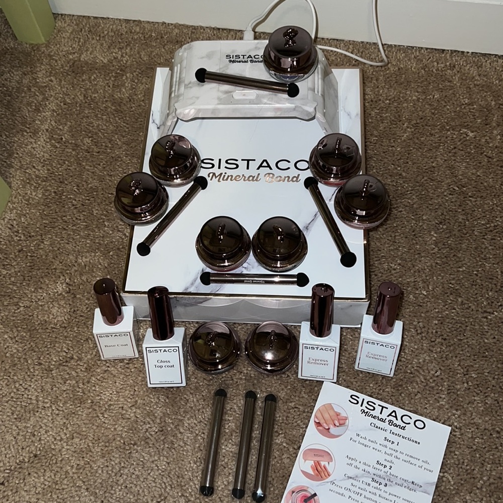 Sistaco Mineral Bond LED light and 9 colors
